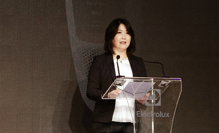 [3C] 金鐘影帝吳慷仁出任品牌代言！伊萊克斯發表全新「滑移百變吸塵器 PURE F9」，主打以人為本的北歐設計風格！ - 阿祥的網路筆記本