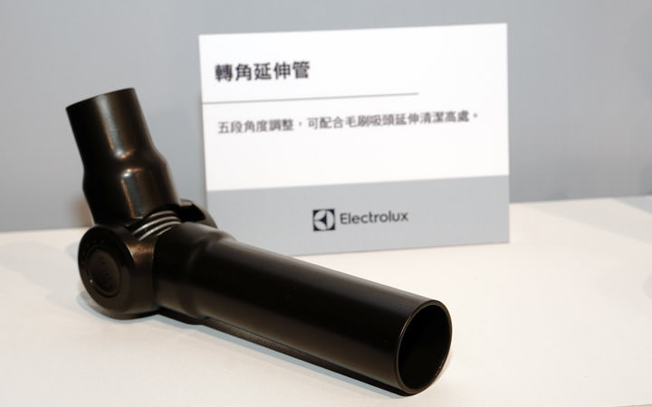 [3C] 金鐘影帝吳慷仁出任品牌代言！伊萊克斯發表全新「滑移百變吸塵器 PURE F9」，主打以人為本的北歐設計風格！ - 阿祥的網路筆記本