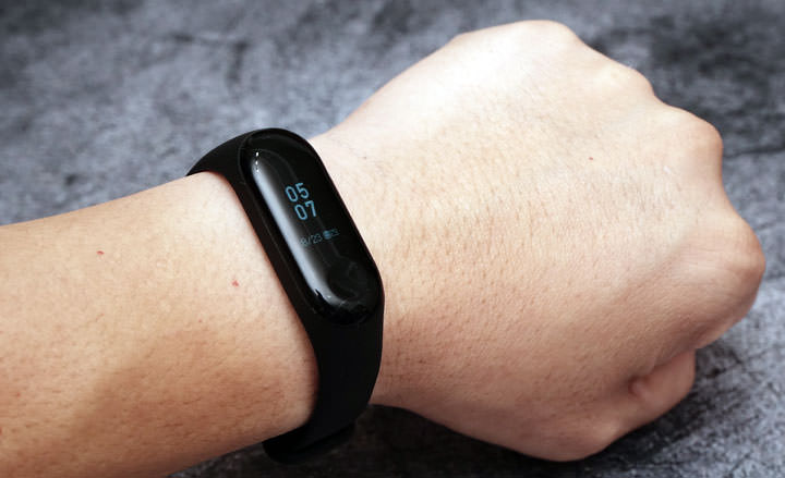 [Unbox] 外型設計、功能應用皆升級的「小米手環3」開箱！是否值得繼續下手呢？ - 阿祥的網路筆記本