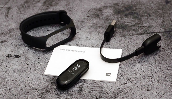 [Unbox] 外型設計、功能應用皆升級的「小米手環3」開箱！是否值得繼續下手呢？ - 阿祥的網路筆記本