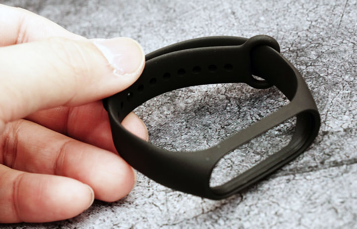 [Unbox] 外型設計、功能應用皆升級的「小米手環3」開箱！是否值得繼續下手呢？ - 阿祥的網路筆記本