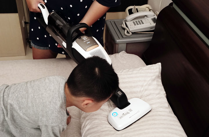 [Unbox] 超強電力續航、集塵率超過 99%！可站、可臥也可手持的百變無線吸塵器「Electrolux伊萊克斯 PURE F9」開箱分享！ - 阿祥的網路筆記本