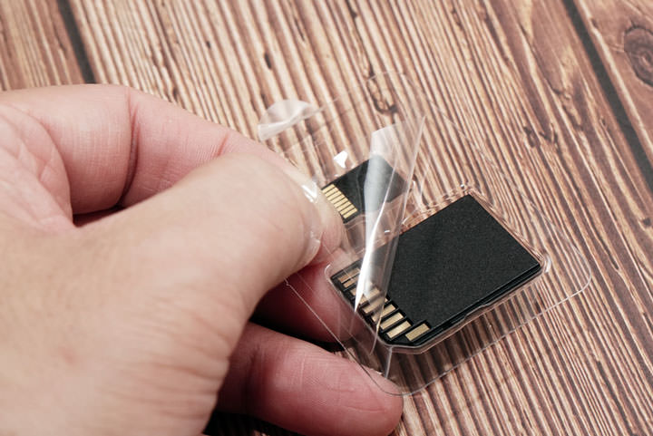 [Unbox] 十銓科技多彩記憶卡 Color Card 與行車記錄器專用記憶卡 Dash Card 開箱實測！ - 阿祥的網路筆記本