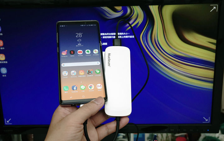 [Unbox] 輕薄筆電最佳拍檔「Kingston Nucleum USB Type C 7合一集線器」！也能支援 Note9 的 Samsung DeX 喲！ - 阿祥的網路筆記本