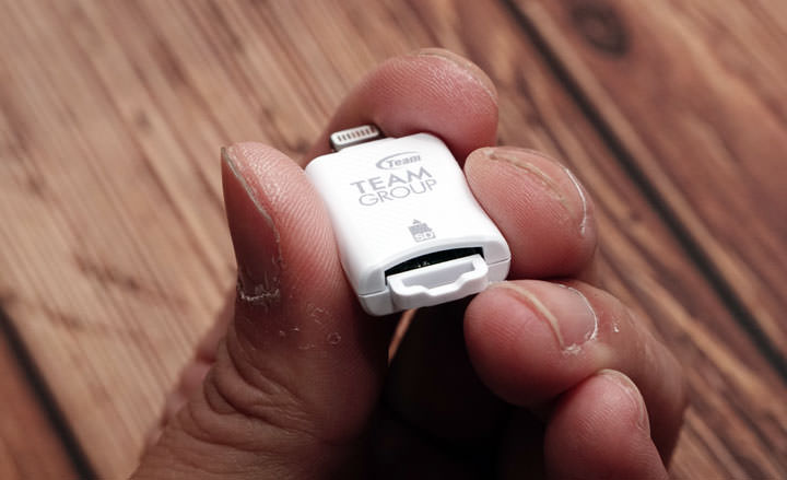 [Unbox] iPhone、iPad 專屬！十銓科技推出通過 Apple MFi 的 MoStash Reader 讀卡機！儲存空間想要多大自己決定！ - 阿祥的網路筆記本