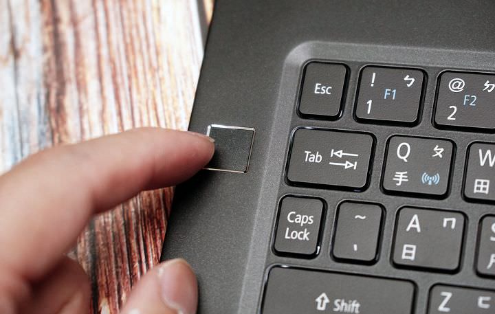 [Unbox] Acer Swift 7 實測報告：極致輕薄，行動力至上的頂級商務筆電！ - 阿祥的網路筆記本