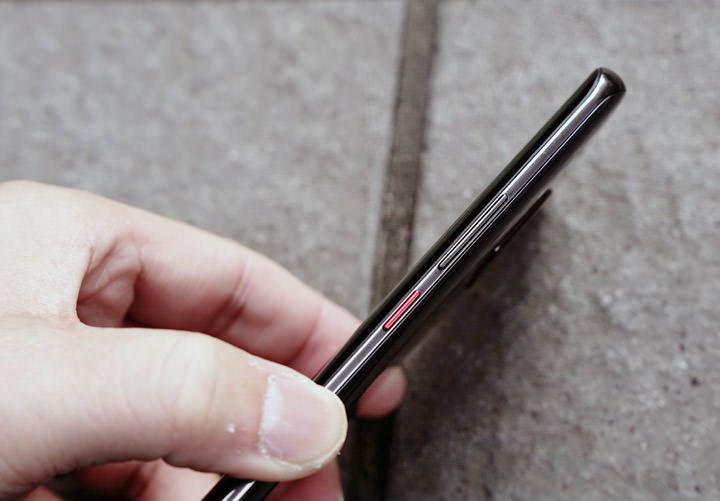 [Unbox] 黑科技毫無保留，徠卡三鏡頭再創攝影體驗新高峰：HUAWEI Mate20 Pro 開箱與深度評測！ - 阿祥的網路筆記本