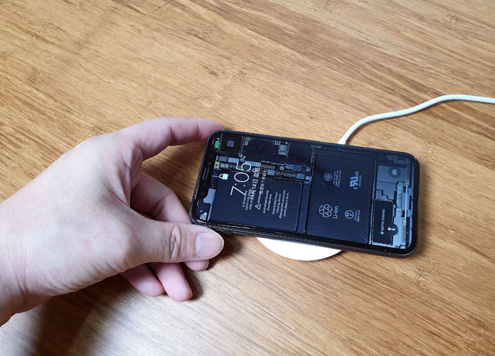 [Unbox] 華為 15W 無線充電器開箱！無線充電也能享受飆速高效率！ - 阿祥的網路筆記本