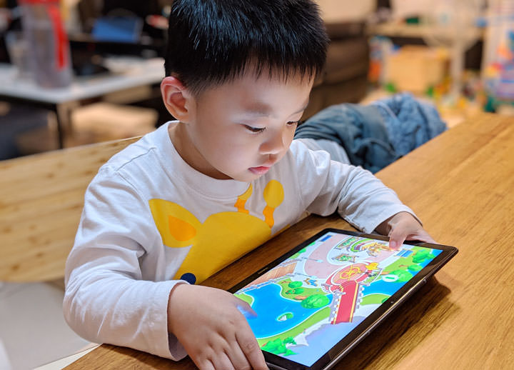 [Unbox] 影音娛樂一把罩！適合全家人共享的全能平板：HUAWEI MediaPad M5 開箱與深度評測！ - 阿祥的網路筆記本