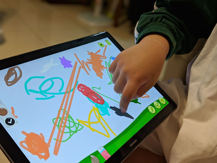 [Unbox] 影音娛樂一把罩！適合全家人共享的全能平板：HUAWEI MediaPad M5 開箱與深度評測！ - 阿祥的網路筆記本