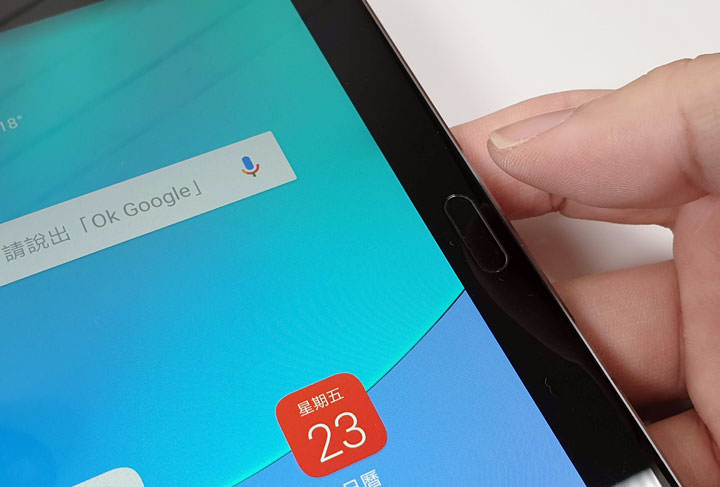 [Unbox] 影音娛樂一把罩！適合全家人共享的全能平板：HUAWEI MediaPad M5 開箱與深度評測！ - 阿祥的網路筆記本