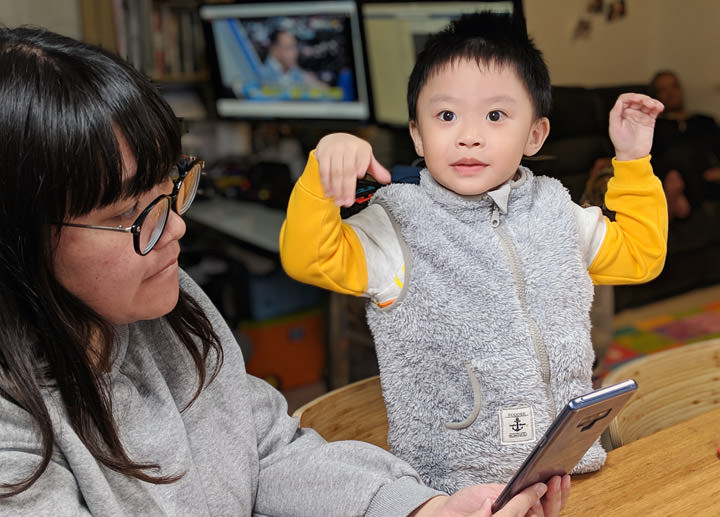 [Kids] 結合AR技術，Tiger Family 「Smart Kids 3D 互動魔法著色繪本」不只讓孩子發揮創意，還有更多數位樂趣！ - 阿祥的網路筆記本