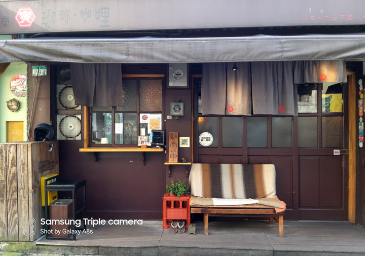 [Unbox] 首創「O極限全螢幕」手機 Galaxy A8s 開箱！高螢幕佔比、三鏡頭相機、更安全的生物辨識與眾多實用功能一次到位！ - 阿祥的網路筆記本