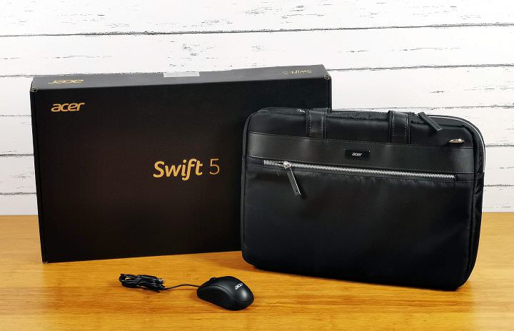 [Unbox] Acer Swift 5 動手玩：同級最輕僅 999 克，極窄邊框帶來絕佳視野！ - 阿祥的網路筆記本