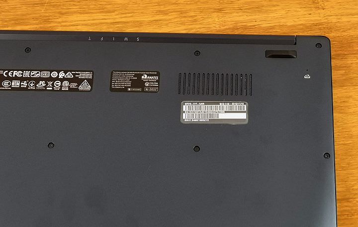 [Unbox] Acer Swift 5 動手玩：同級最輕僅 999 克，極窄邊框帶來絕佳視野！ - 阿祥的網路筆記本