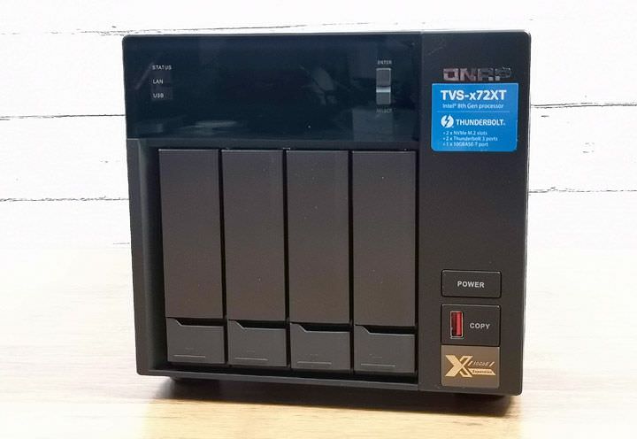 [NAS] 輕鬆升級 10GbE 高速網路環境！QNAP Thunderbolt 3 對 10GbE 網路轉換器「QNA-T310G1T」搭配 QNAP TVS-472XT 開箱分享，實測到底有多快！ - 阿祥的網路筆記本