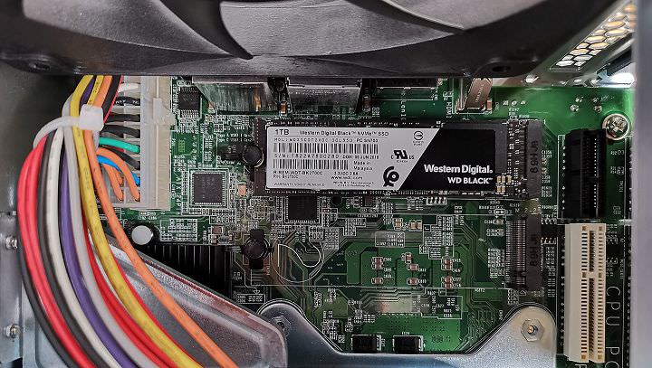 [NAS] 輕鬆升級 10GbE 高速網路環境！QNAP Thunderbolt 3 對 10GbE 網路轉換器「QNA-T310G1T」搭配 QNAP TVS-472XT 開箱分享，實測到底有多快！ - 阿祥的網路筆記本