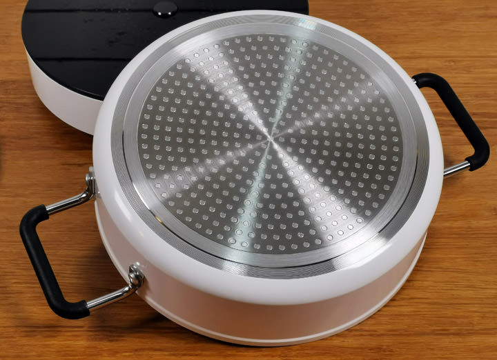 [Unbox] 不只圍爐必備！煎煮炒炸甚至舒肥都精通的「米家電磁爐」+「知吾煮湯鍋」開箱分享！ - 阿祥的網路筆記本