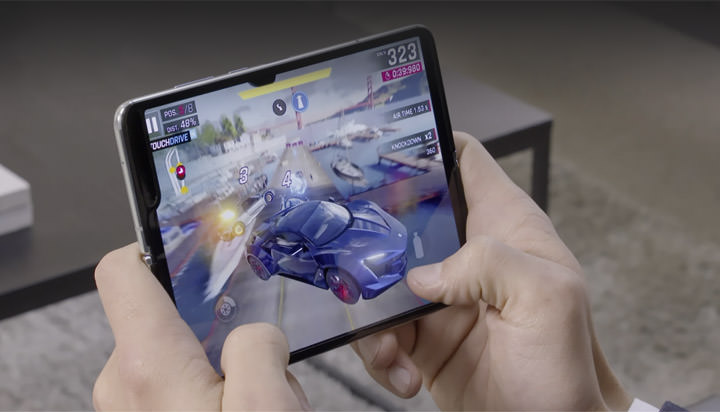 [Mobile] 摺疊螢幕智慧手機是噱頭？還是新世代手機的未來？從設計面、趨勢面與應用面來詳細分析！ - 阿祥的網路筆記本