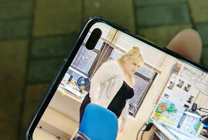 [Mobile] Galaxy S10 系列的「螢幕洞洞」會成為你的困擾？相關設定教學與心得分享一次告訴你！ - 阿祥的網路筆記本