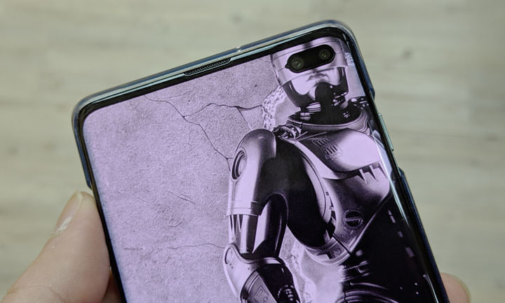 [Mobile] Galaxy S10 系列適用！用「Hidey Hole」APP 免費取得海量「O 極限全螢幕」專用桌布～真的超簡單！ - 阿祥的網路筆記本