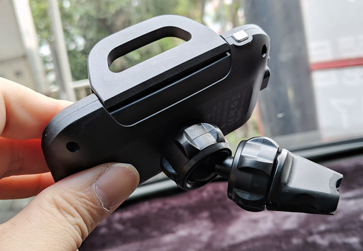 [Unbox] peripower 自動開合動力式 10W 無線快充出風口支架（PS-T08）開箱！兼具手機車架與無線充電功能，讓你輕鬆放、輕鬆拿！ - 阿祥的網路筆記本