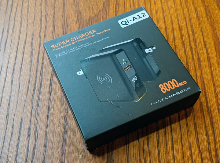 [Unbox] 愛思 Qi-A12 無線充電行動電源開箱：更輕巧好攜帶，支援 10W 無線快充更有效率！ - 阿祥的網路筆記本