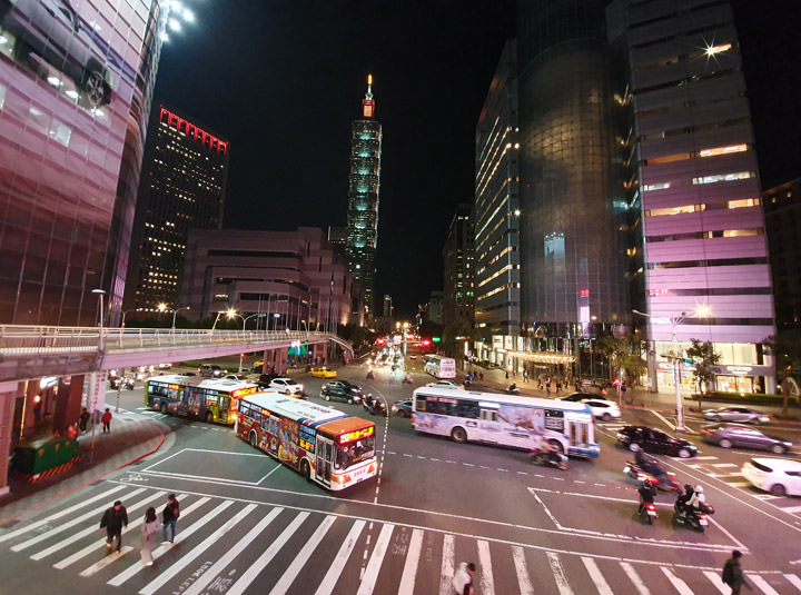 [Mobile] 展現真「10力」！三星銀河十週年旗艦 Galaxy S10+ 深度評測與體驗心得！ - 阿祥的網路筆記本