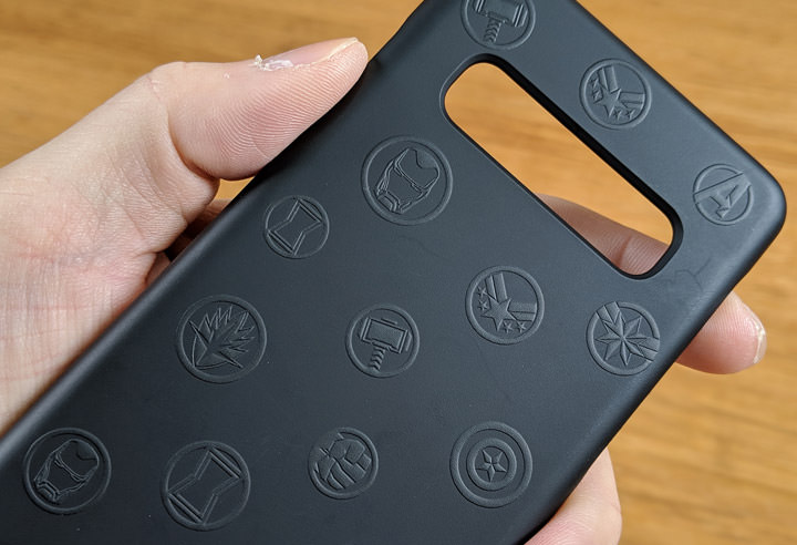 [Unbox] Galaxy S10 系列專屬 MARVEL 智能背蓋開箱：除了超帥的圖樣設計，還有獨家主題讓你與眾不同！ - 阿祥的網路筆記本
