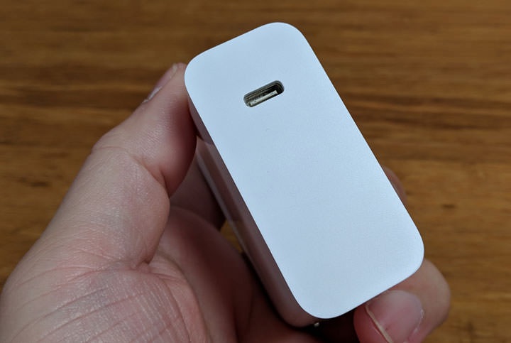 [Unbox] 小米 USB-C 電源適配器（65W，電源供應器）開箱！小巧易攜，支援多種快充！ - 阿祥的網路筆記本