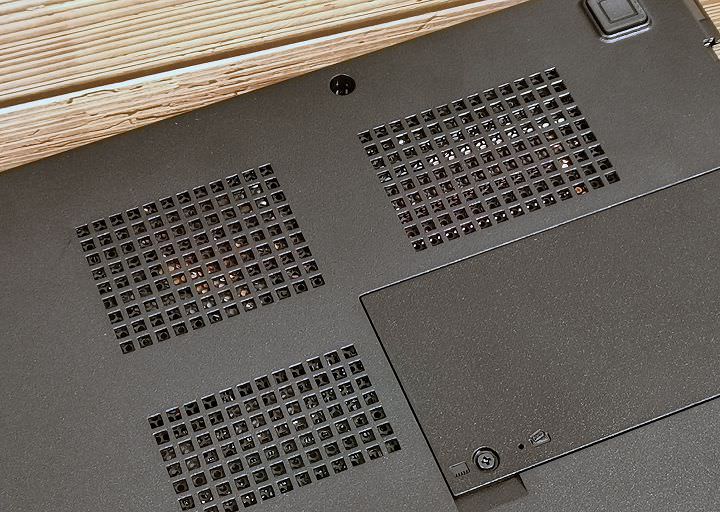 [Unbox] Acer Travelmate P2（2510-MG）試用報告：外觀樸實，但功能完備的獨顯商務筆電！ - 阿祥的網路筆記本