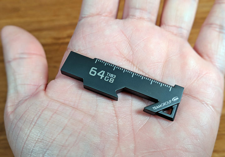 [Unbox] 造型超獨特！十銓科技 T183 工具碟開箱～具備多用途，更具備多重防護能力！ - 阿祥的網路筆記本