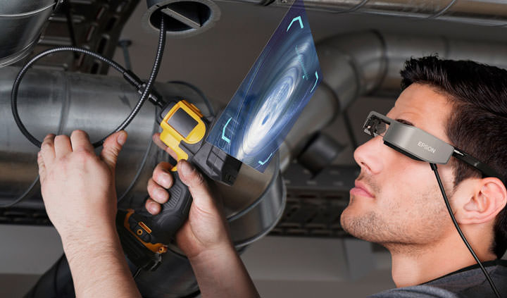 [Wearable] Epson 推出新一代雙眼穿透式智慧眼鏡 Moverio BT-35E，多元連結特性提供嶄新視野！ - 阿祥的網路筆記本