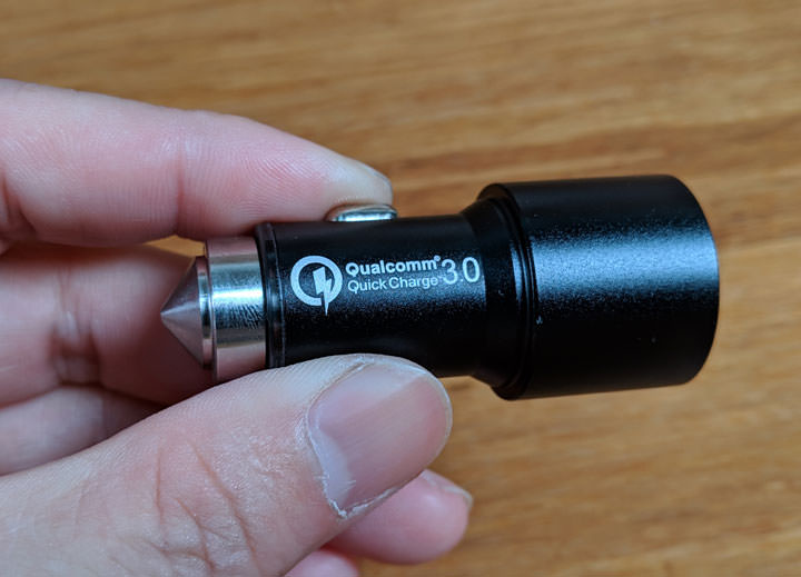 [Unbox] EJZZ 歐爵國際 10W Qi 閃充 EJ-04 紅外線無線充電手機架開箱評測！輕鬆取放，高效充電超方便！ - 阿祥的網路筆記本