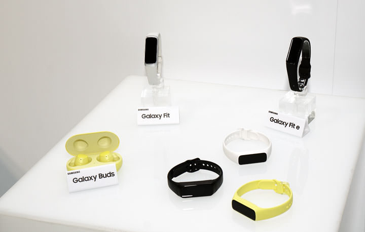 [Mobile] 台灣三星火力全開！一次發表 10 款新品，涵蓋 Galaxy A 系列手機，Galaxy Tab 系列平台與穿戴裝置！ - 阿祥的網路筆記本