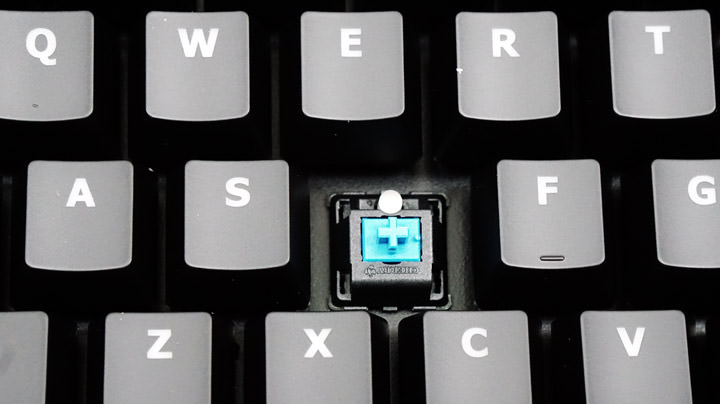 [Unbox] 手感輕巧，噪音更小：HyperX Alloy FPS 機械式電競鍵盤青軸版開箱分享！ - 阿祥的網路筆記本