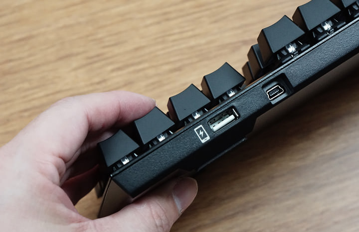 [Unbox] 手感輕巧，噪音更小：HyperX Alloy FPS 機械式電競鍵盤青軸版開箱分享！ - 阿祥的網路筆記本