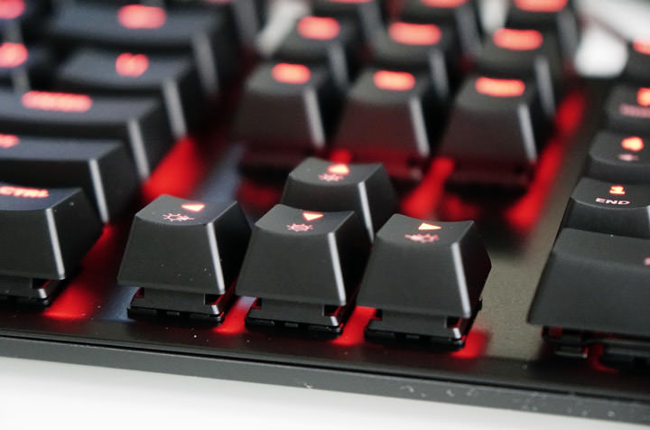 [Unbox] 手感輕巧，噪音更小：HyperX Alloy FPS 機械式電競鍵盤青軸版開箱分享！ - 阿祥的網路筆記本