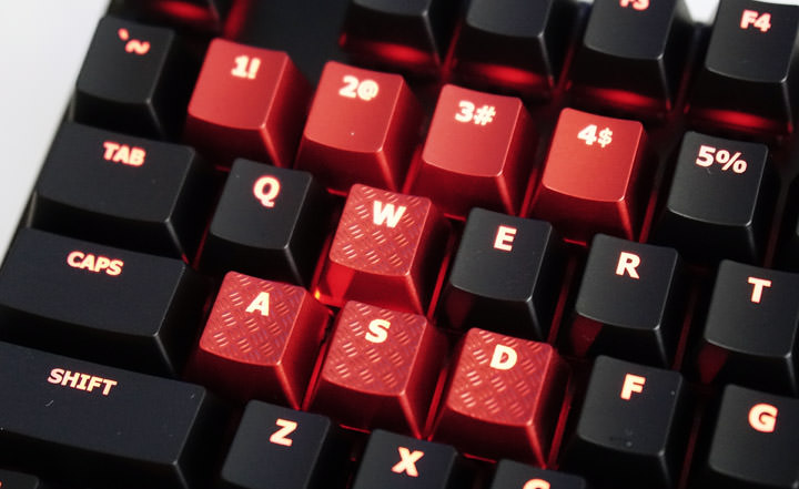 [Unbox] 手感輕巧，噪音更小：HyperX Alloy FPS 機械式電競鍵盤青軸版開箱分享！ - 阿祥的網路筆記本