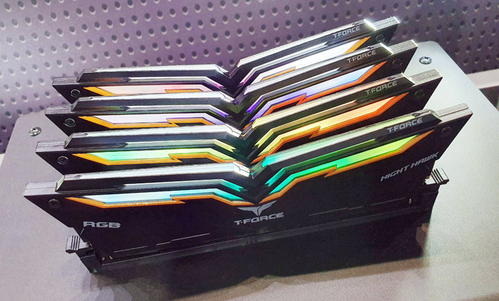 [PC] 十銓科技 Computex 2019 展出全新 ARGB 系列產品，更有多彩水冷 SSD 模組、兼具創意與實用性隨身碟！ - 阿祥的網路筆記本