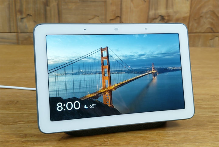 加入觸控螢幕，Google Home Hub （Nest Hub）智慧喇叭應用層面多更多：開箱分享與使用心得，再推薦最划算入手 Qoo10 平台！ - 阿祥的網路筆記本