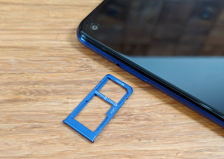 [Unbox] 三星 Galaxy A60 開箱評測：集結大螢幕、大容量、大電量與美拍三鏡頭的全方位中階旗艦！ - 阿祥的網路筆記本