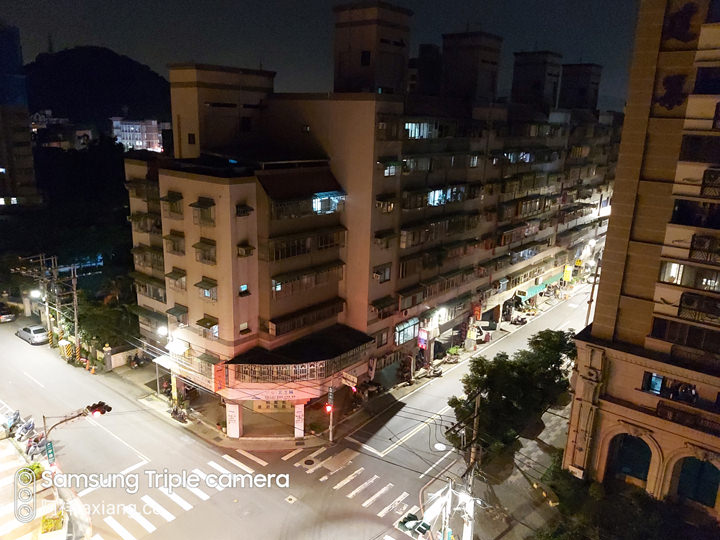 [Unbox] 三星 Galaxy A60 開箱評測：集結大螢幕、大容量、大電量與美拍三鏡頭的全方位中階旗艦！ - 阿祥的網路筆記本