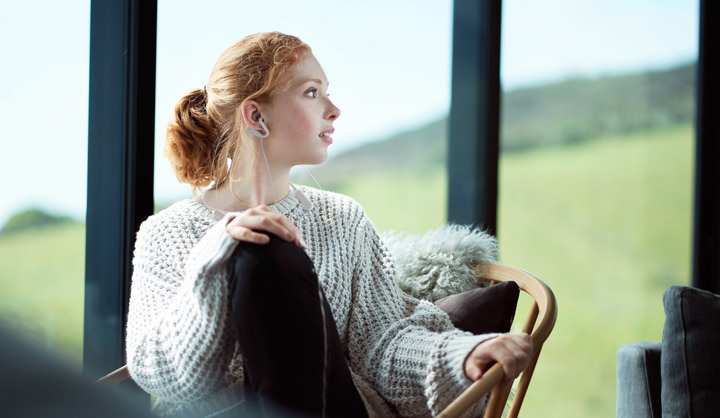 [Mobile] Sony Mobile 推出全新開放式立體聲藍牙耳機 SBH82D，兼具個人獨享體驗與安全性！ - 阿祥的網路筆記本