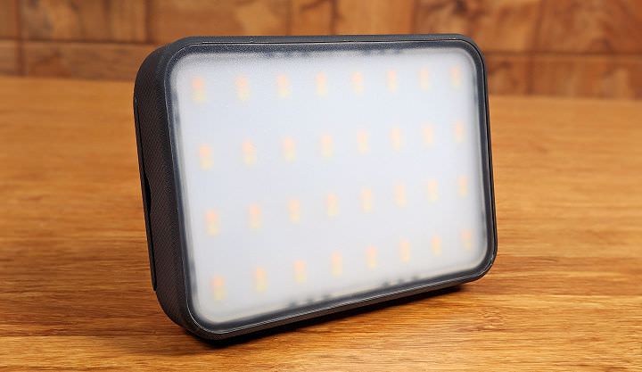 [Unbox] Sony LED Power Lantern CL-N810 開箱評測：整合行動電源與照明的露營好物！ - 阿祥的網路筆記本