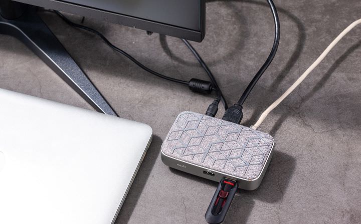 [Unobx] 一機多用且設計高質感的 moshi Symbus Q，除了為筆電帶來更好的擴充性，更讓外接的週邊化繁為簡，桌面也能更簡潔清爽呢！ - 阿祥的網路筆記本