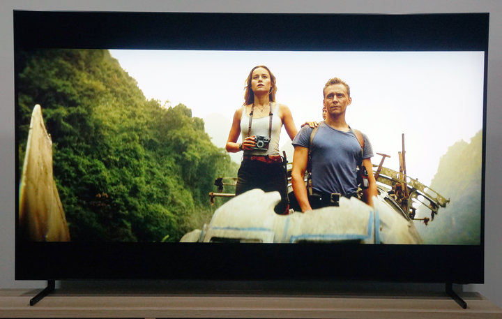 三星 QLED 8K 量子電視 Q900R 開箱體驗：不只 8K 超高解析度，更用金屬量子點顯色與 AI 科技震撼你的感官！ - 阿祥的網路筆記本