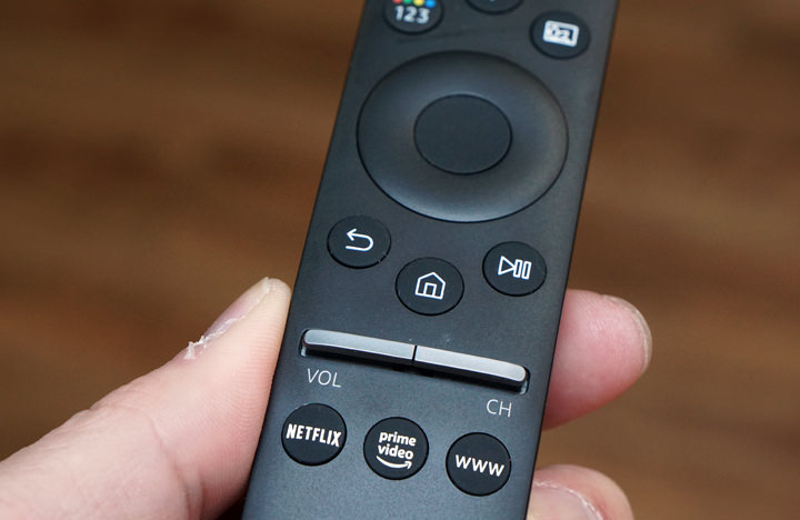 三星 QLED 8K 量子電視 Q900R 開箱體驗：不只 8K 超高解析度，更用金屬量子點顯色與 AI 科技震撼你的感官！ - 阿祥的網路筆記本