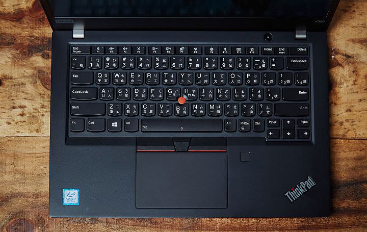 [Unbox] ThinkPad X390 第一手開箱：輕薄易攜與窄邊框帶來全新體驗！ - 阿祥的網路筆記本
