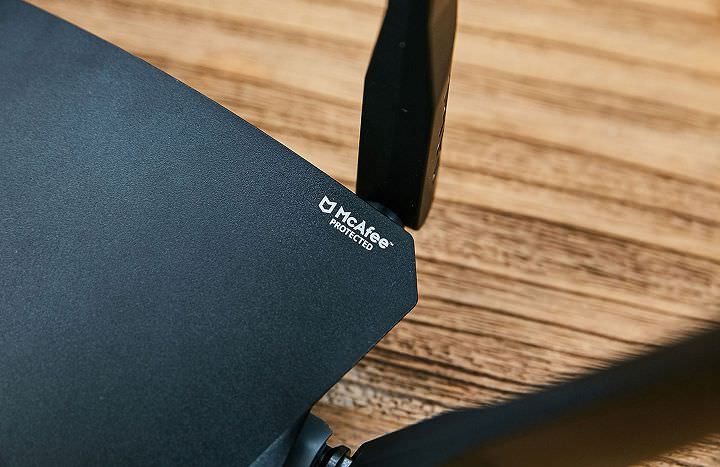 [Unbox] D-Link DIR-2660 Wi-Fi Mesh 無線路由器實測：網路全方位零死角究竟是怎麼辦到的？ - 阿祥的網路筆記本